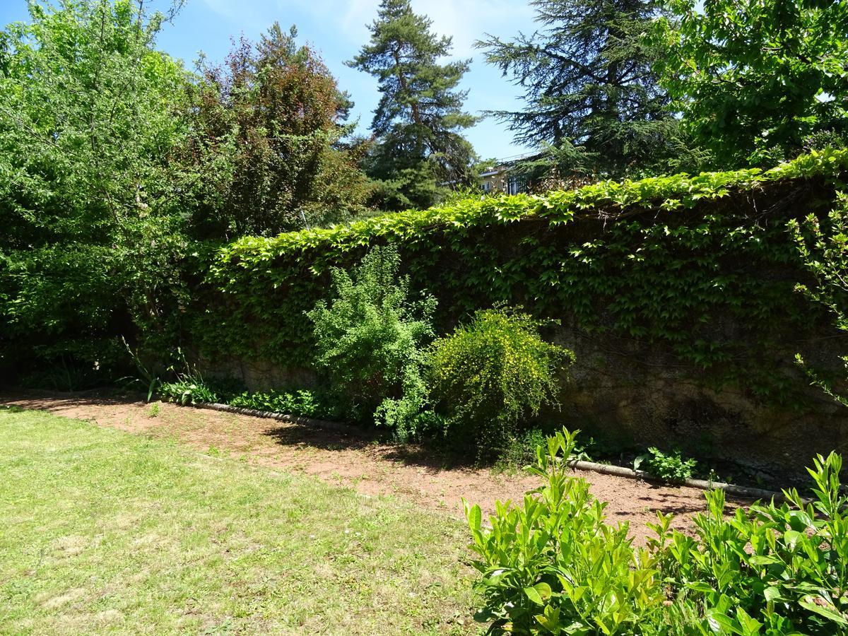 Hotel Chez Sylvie à Sainte-Foy-lès-Lyon Extérieur photo