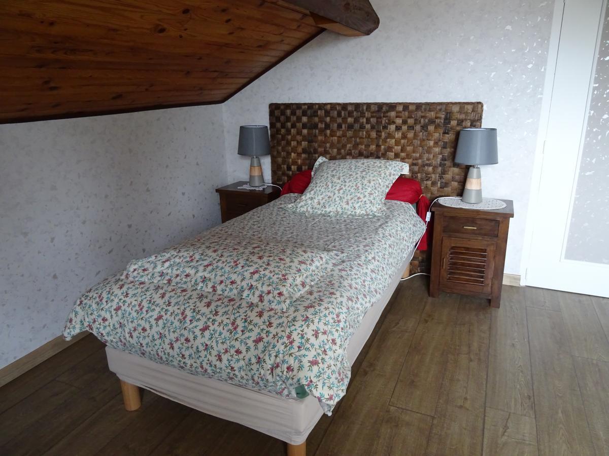 Hotel Chez Sylvie à Sainte-Foy-lès-Lyon Extérieur photo